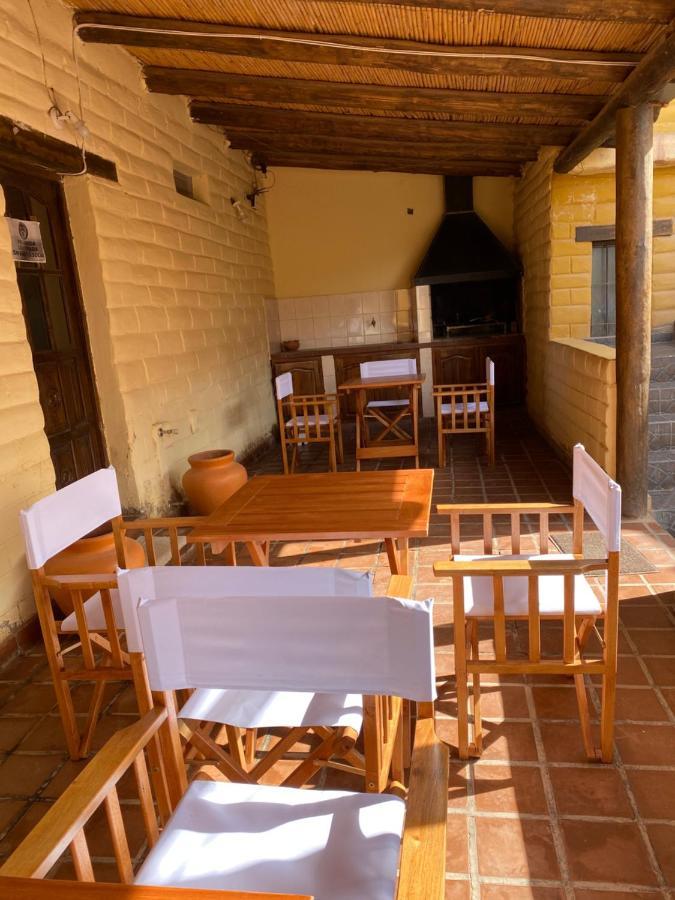 Hosteria Las Tinajas Tilcara Exterior photo